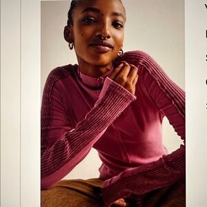 We The Free Overdrive Layering Top Size Medium Sweetheart Combo